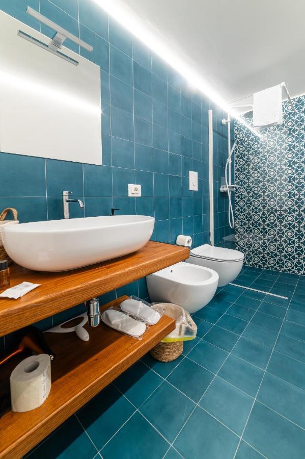 Old Court Luxury Suite&Spa By Monholiday Monopoli Esterno foto