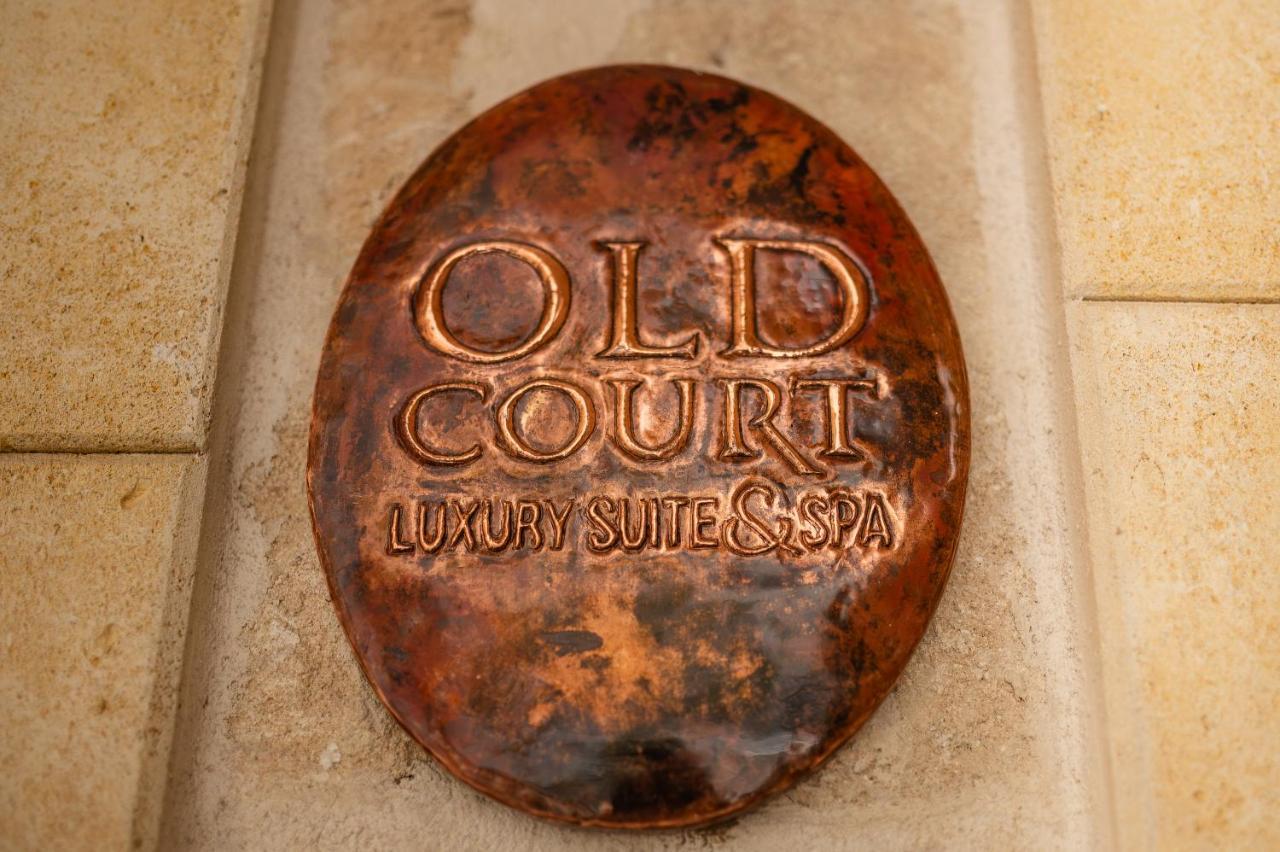 Old Court Luxury Suite&Spa By Monholiday Monopoli Esterno foto