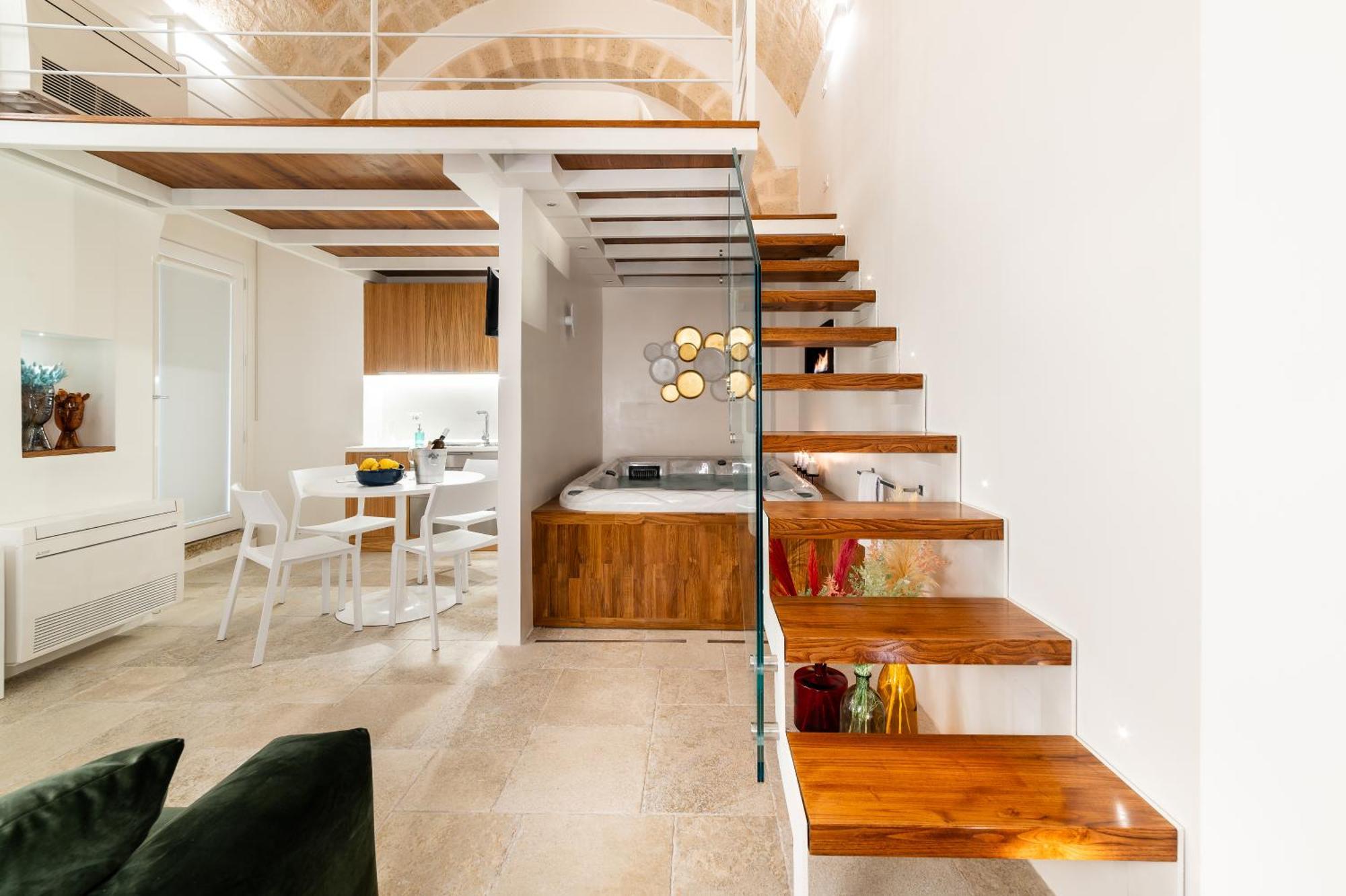 Old Court Luxury Suite&Spa By Monholiday Monopoli Esterno foto